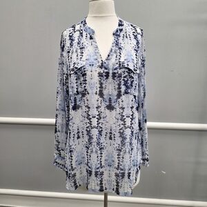 Two by Vince Camuto Blue and White Blouse